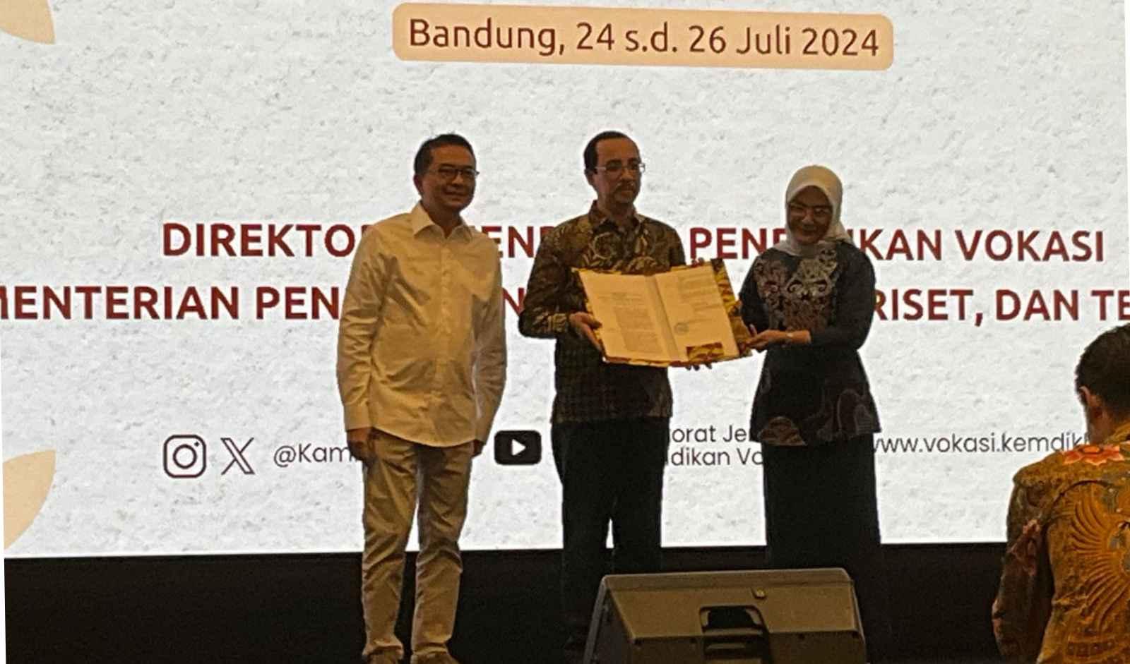 Pembukaan Program Studi S3 Terapan Sistem Siber Fisik PENS